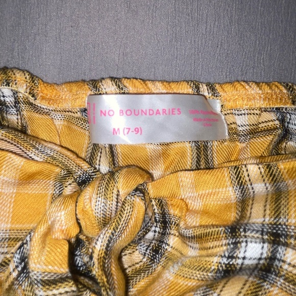 Yellow plaid spaghetti strapped padded blouse - Picture 3 of 3